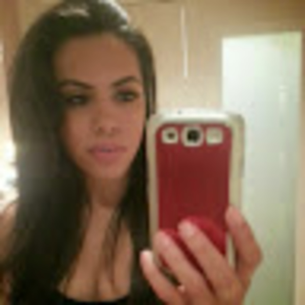 Meet your Posher, Iris